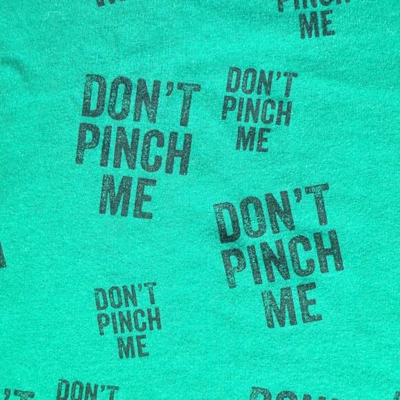 Lucky Clover Tee Don't Pinch Me St.Patrick's Day Patty's Irish Green T-Shirt L - Picture 2 of 6